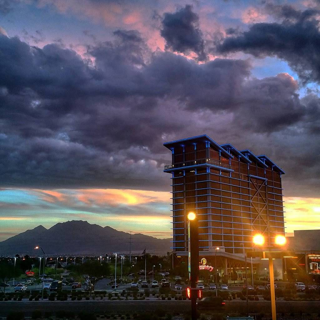 Longhorn Casino & Hotel | restaurant | 5288 Boulder Hwy, Las Vegas, NV 89122, USA | 7024359170 OR +1 702-435-9170