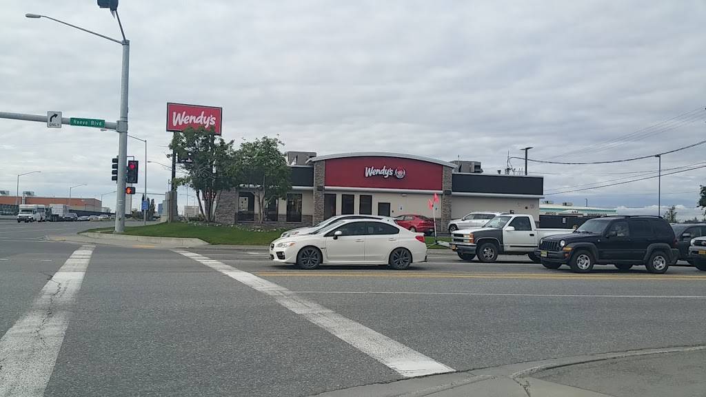 Wendys | restaurant | 2323 E 5th Ave, Anchorage, AK 99501, USA | 9072798271 OR +1 907-279-8271