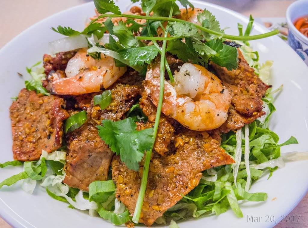 Lees Noodle House | restaurant | 1010 Hopper Ave, Santa Rosa, CA 95403, USA | 7075232358 OR +1 707-523-2358