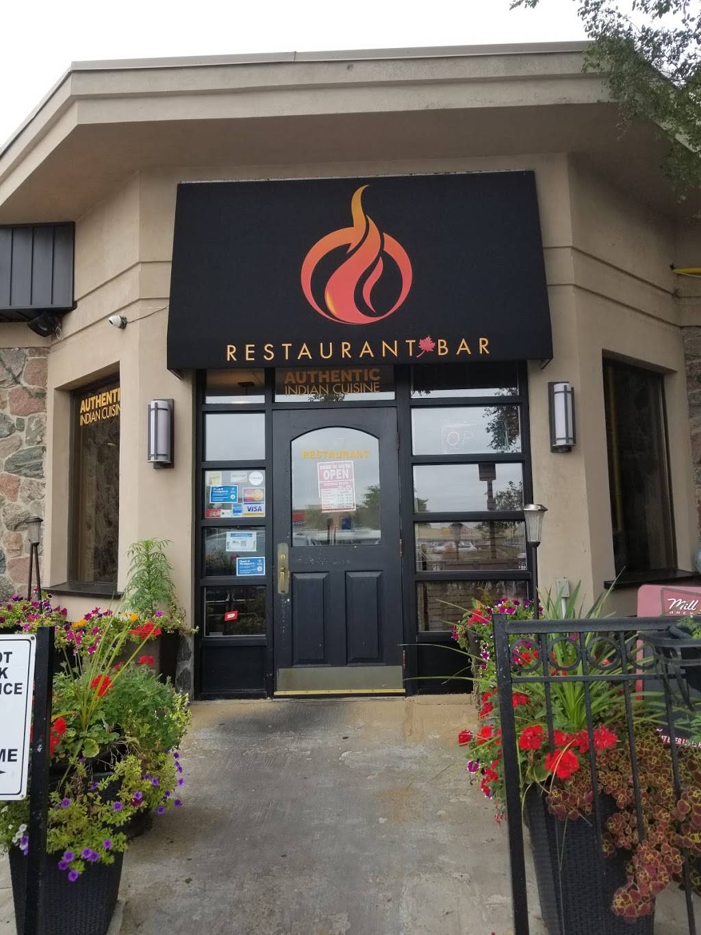 Saffron Indian Cuisine | restaurant | 605 Hespeler Rd, Cambridge, ON N1R 6J3, Canada | 5192678188 OR +1 519-267-8188