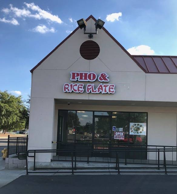 Pho and Rice Plate | restaurant | 505 W Bardsley Ave, Tulare, CA 93274, USA | 5596314729 OR +1 559-631-4729