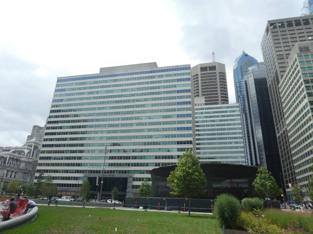 Two Penn Center Building | restaurant | 2 Penn Center Plz, Philadelphia, PA 19102, USA | 2155685468 OR +1 215-568-5468