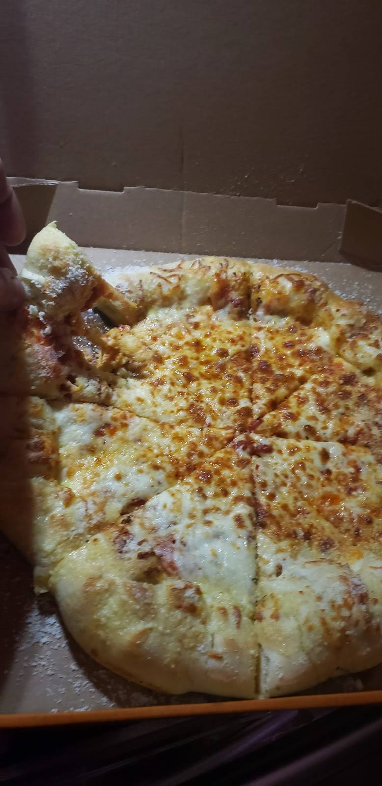 Little Caesars Pizza | meal takeaway | 3555 Thickson Rd, Whitby, ON L1R 2H1, Canada | 9057251766 OR +1 905-725-1766