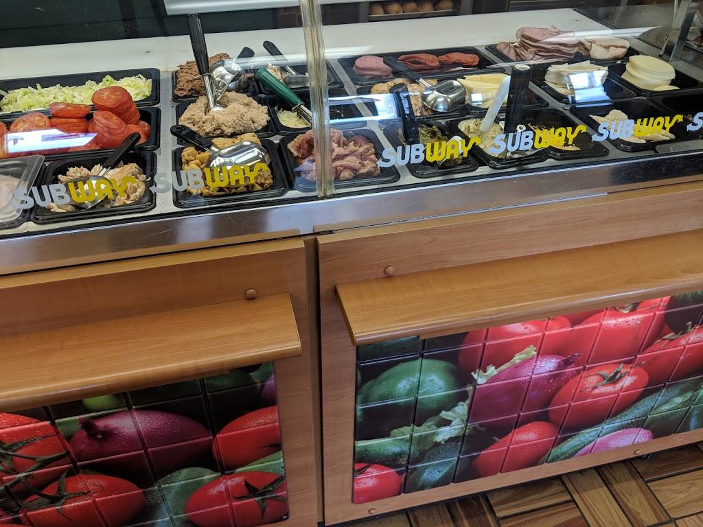 Subway | restaurant | 3500 Canfield Rd, Youngstown, OH 44511, USA | 3307931550 OR +1 330-793-1550