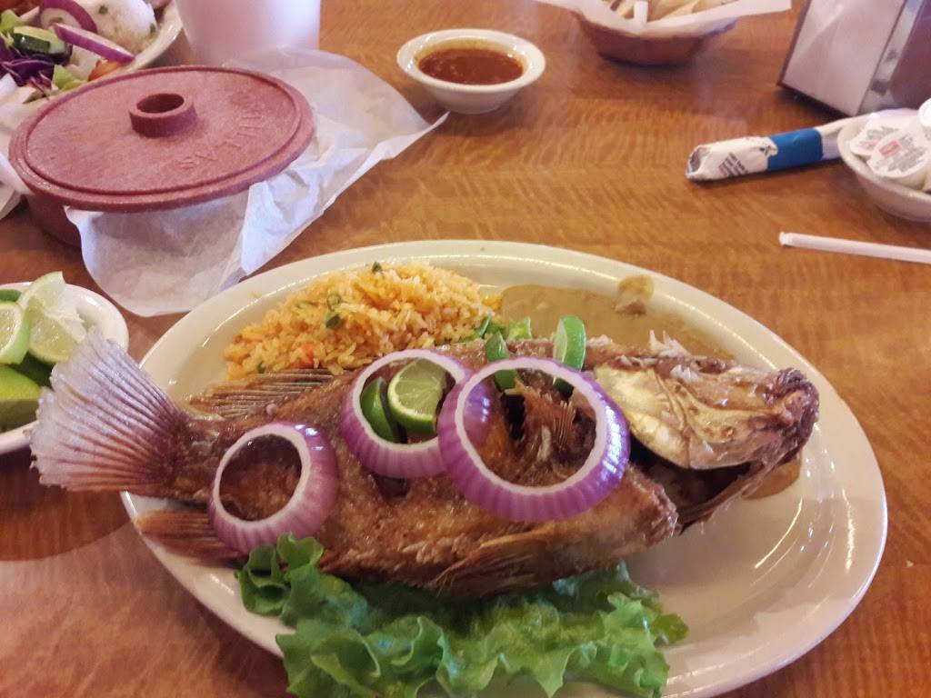 La Barca Restaurantes | restaurant | 4955 Florence Ave, Bell, CA 90201, USA | 3235600225 OR +1 323-560-0225