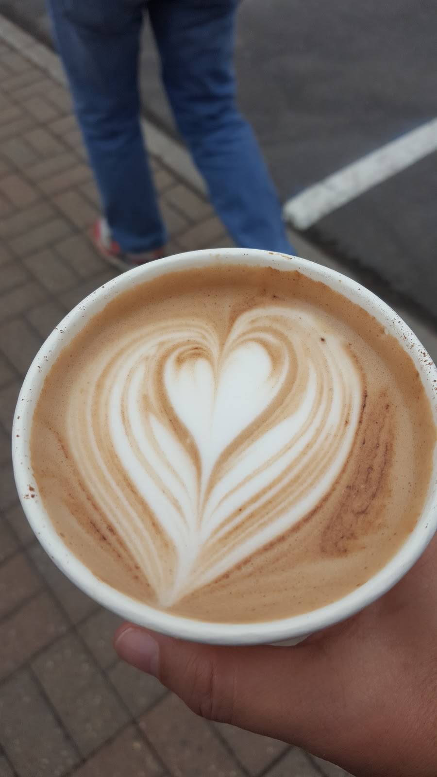 Coffeebar Truckee | cafe | 10120 Jibboom St, Truckee, CA 96161, USA | 5305872000 OR +1 530-587-2000