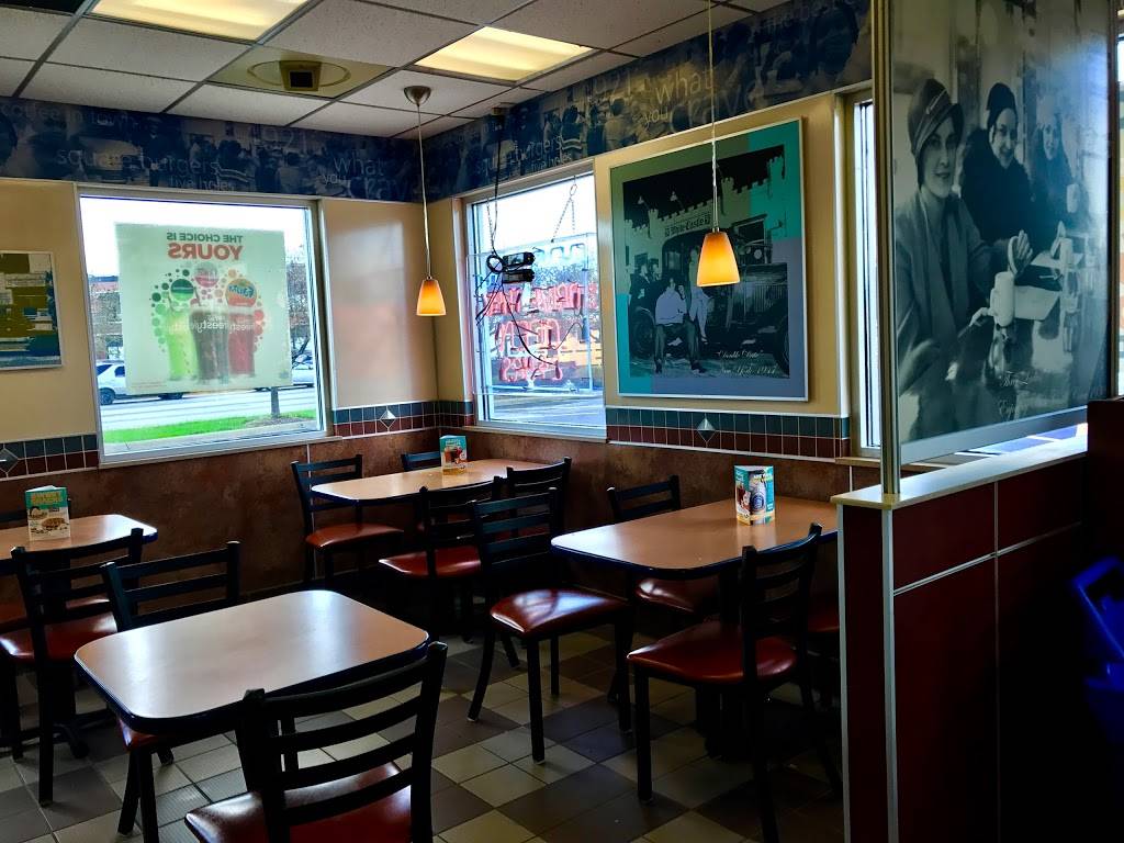 White Castle | restaurant | 10339 W Grand Ave, Franklin Park, IL 60131, USA | 8474558812 OR +1 847-455-8812