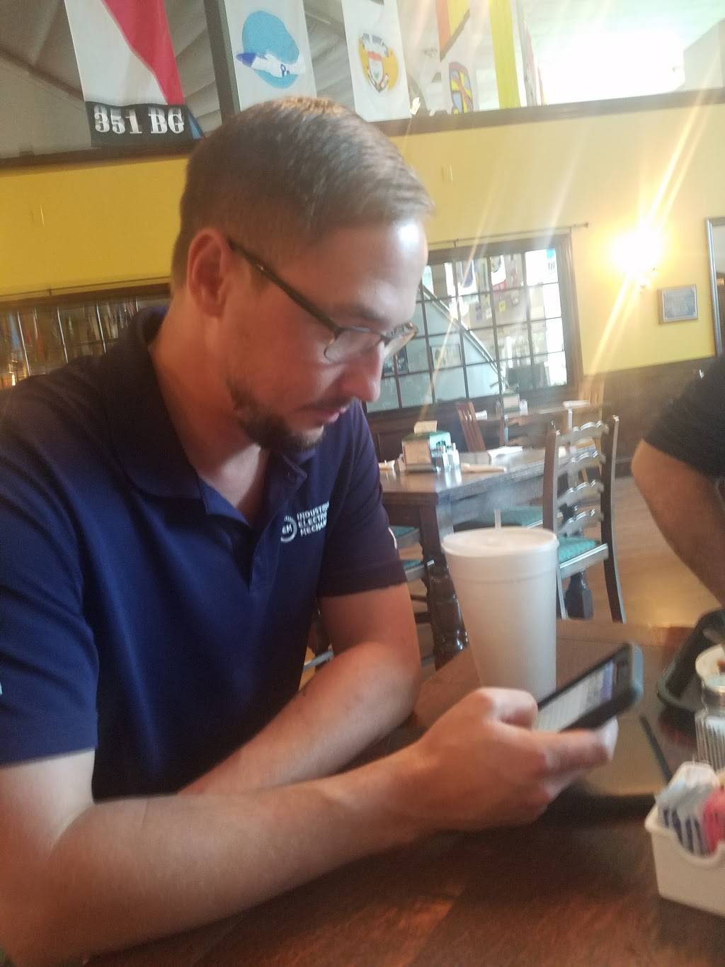 Miss Sophies Marketplace | restaurant | 175 Bourne Ave, Pooler, GA 31322, USA | 9123300778 OR +1 912-330-0778