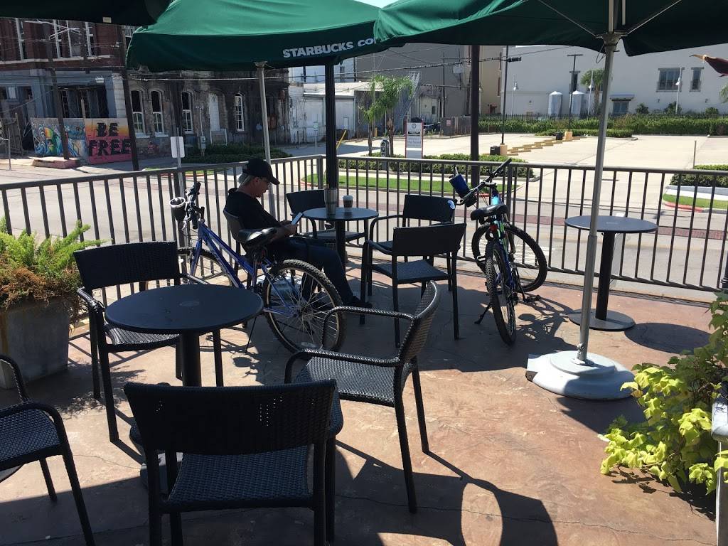 Starbucks | cafe | 102 Kempner St, Galveston, TX 77550, USA | 4096212577 OR +1 409-621-2577