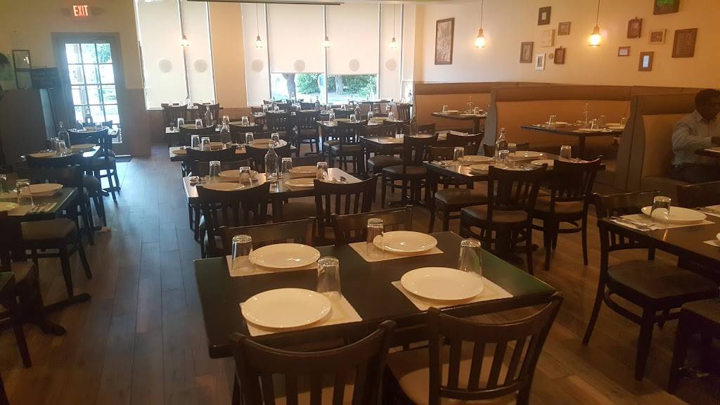 Pista House Indian Cuisine | restaurant | 2316 Hunters Woods Plaza, Reston, VA 20191, USA | 7034291931 OR +1 703-429-1931