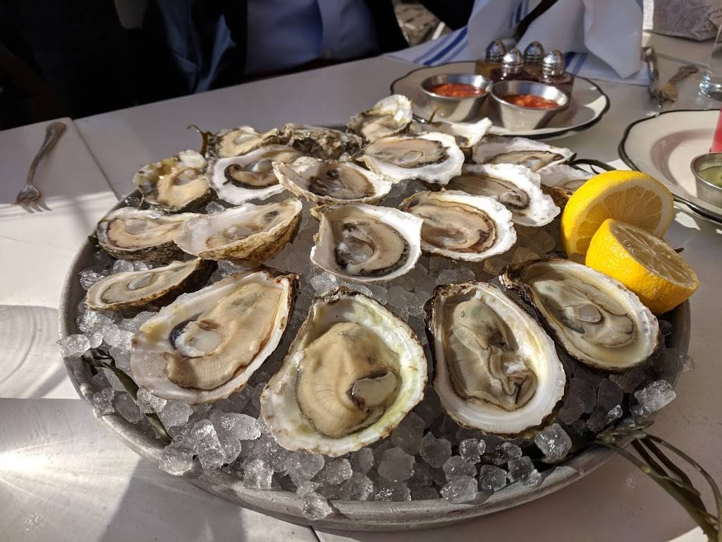 Grand Banks | restaurant | Pier 25, Hudson River Park, New York, NY 10013, USA | 2126606312 OR +1 212-660-6312