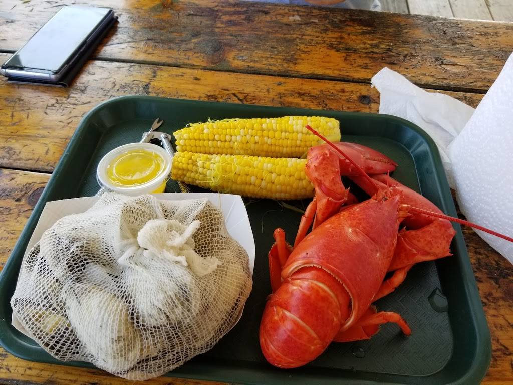 Muscongus Bay Lobster | restaurant | 28 Landing Road, Round Pond, ME 04564, USA | 2075295528 OR +1 207-529-5528
