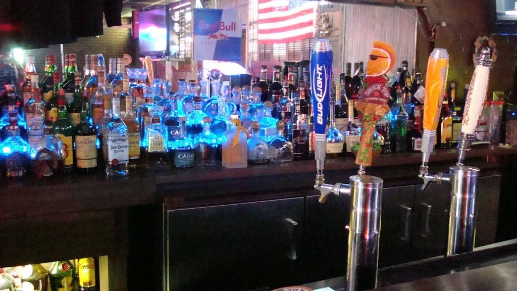 Westwood Tap & Grill | restaurant | 1818 W Glendale Ave, Phoenix, AZ 85021, USA | 6029955897 OR +1 602-995-5897