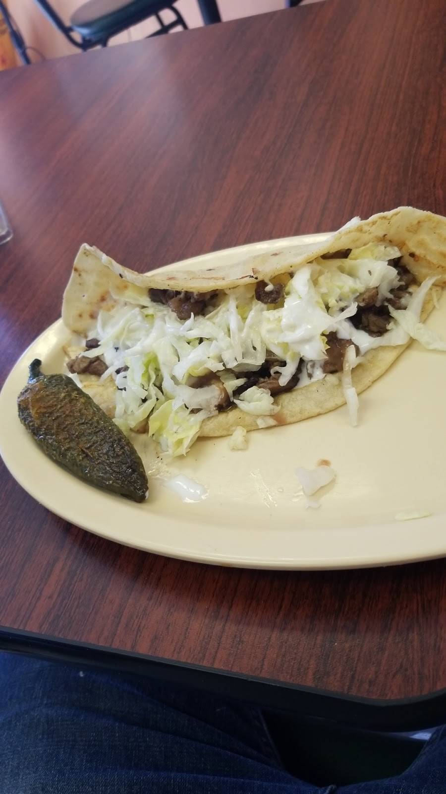 La Quesadilla Loca | restaurant | 6081 State St, Huntington Park, CA 90255, USA | 2139251369 OR +1 213-925-1369