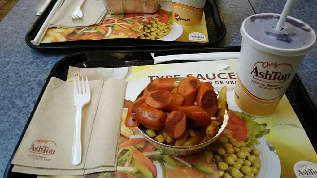 Chez Ashton | restaurant | 3333 Rue du Carrefour, Québec, QC G1C 5R9, Canada | 4186675176 OR +1 418-667-5176