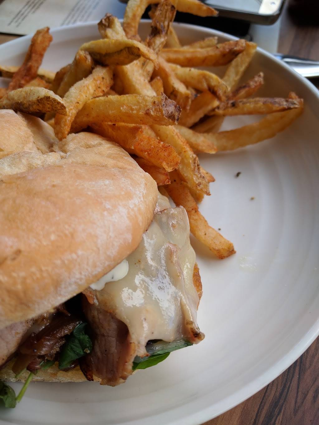 Moby Dick Brewing Co. | restaurant | 16 S Water St, New Bedford, MA 02740, USA | 7742026961 OR +1 774-202-6961