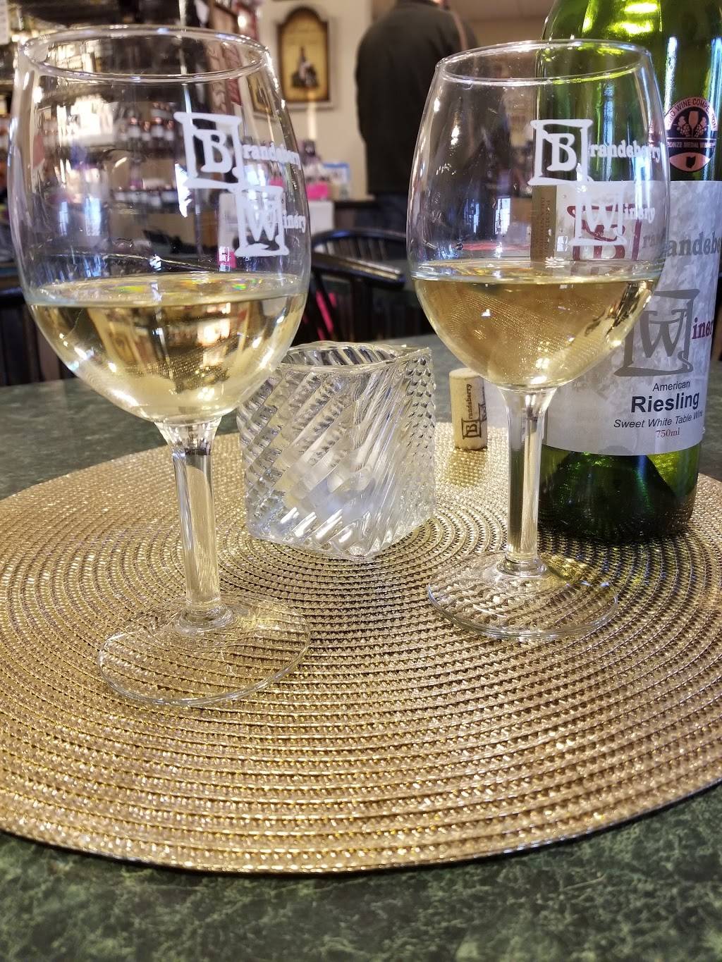 Brandeberry Winery | restaurant | 5118 W Jackson Rd, Enon, OH 45323, USA | 9377679103 OR +1 937-767-9103