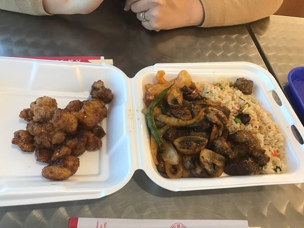 Panda Express | meal takeaway | Terminal B, 3100 N Terminal Rd, Houston, TX 77032, USA | 2812303188 OR +1 281-230-3188