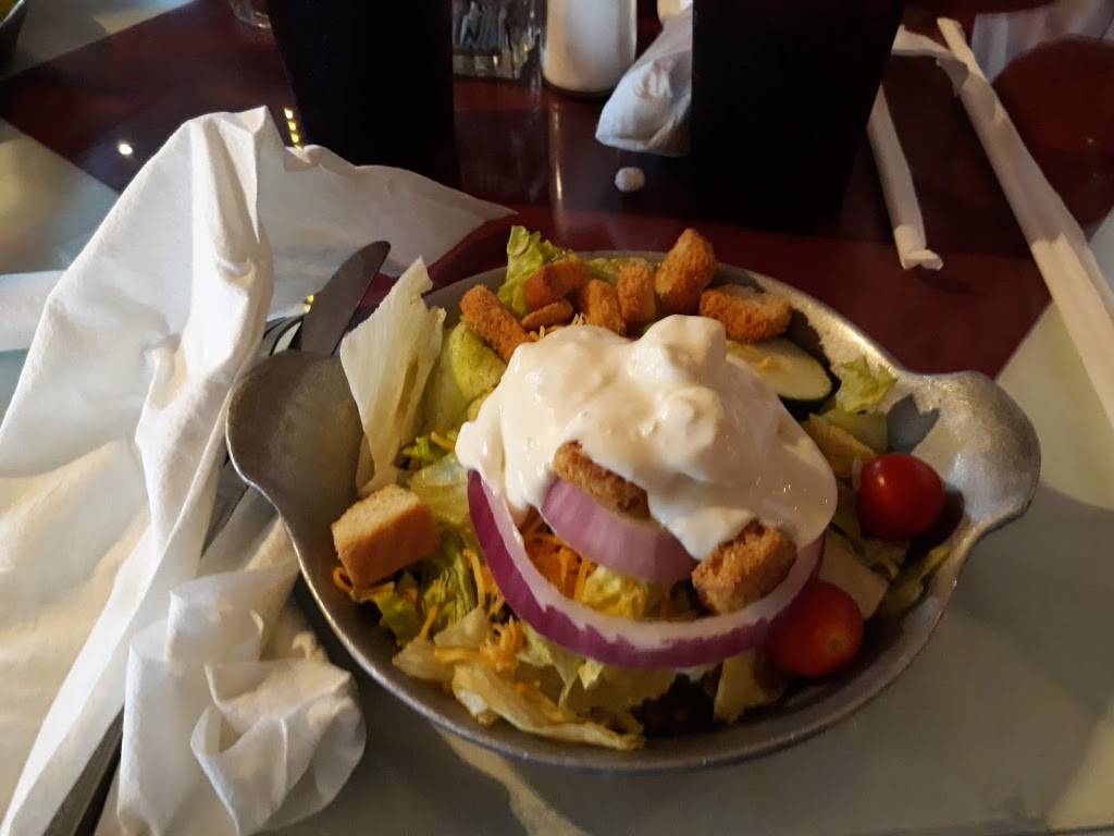 Loves Seafood Restaurant | restaurant | 6817 Chief Of Love Rd, Savannah, GA 31419, USA | 9129253616 OR +1 912-925-3616