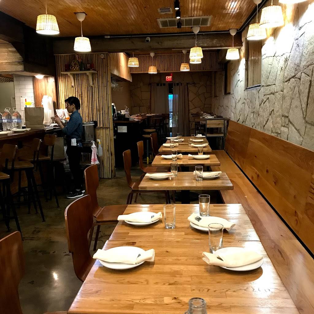 Super Thai Cuisine | restaurant | 2024 S Lamar Blvd, Austin, TX 78704, USA | 5122847004 OR +1 512-284-7004