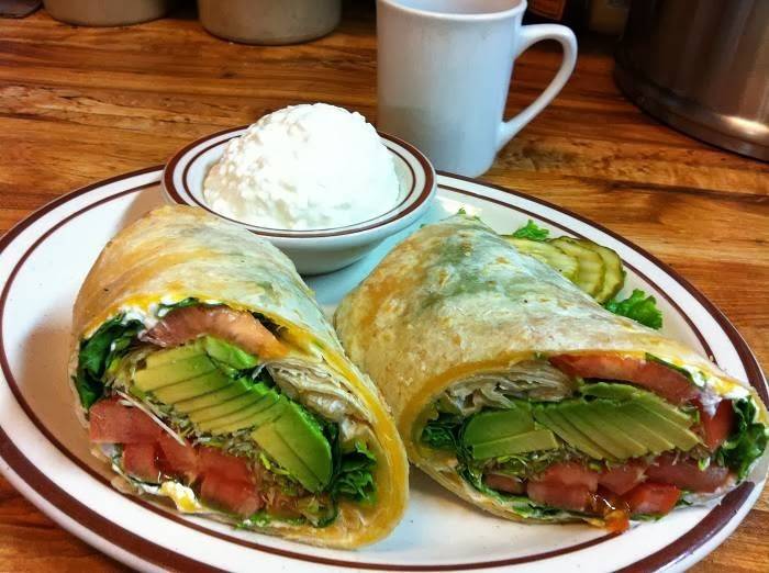 Edelweiss | restaurant | 627 High St, Auburn, CA 95603, USA | 5308851772 OR +1 530-885-1772