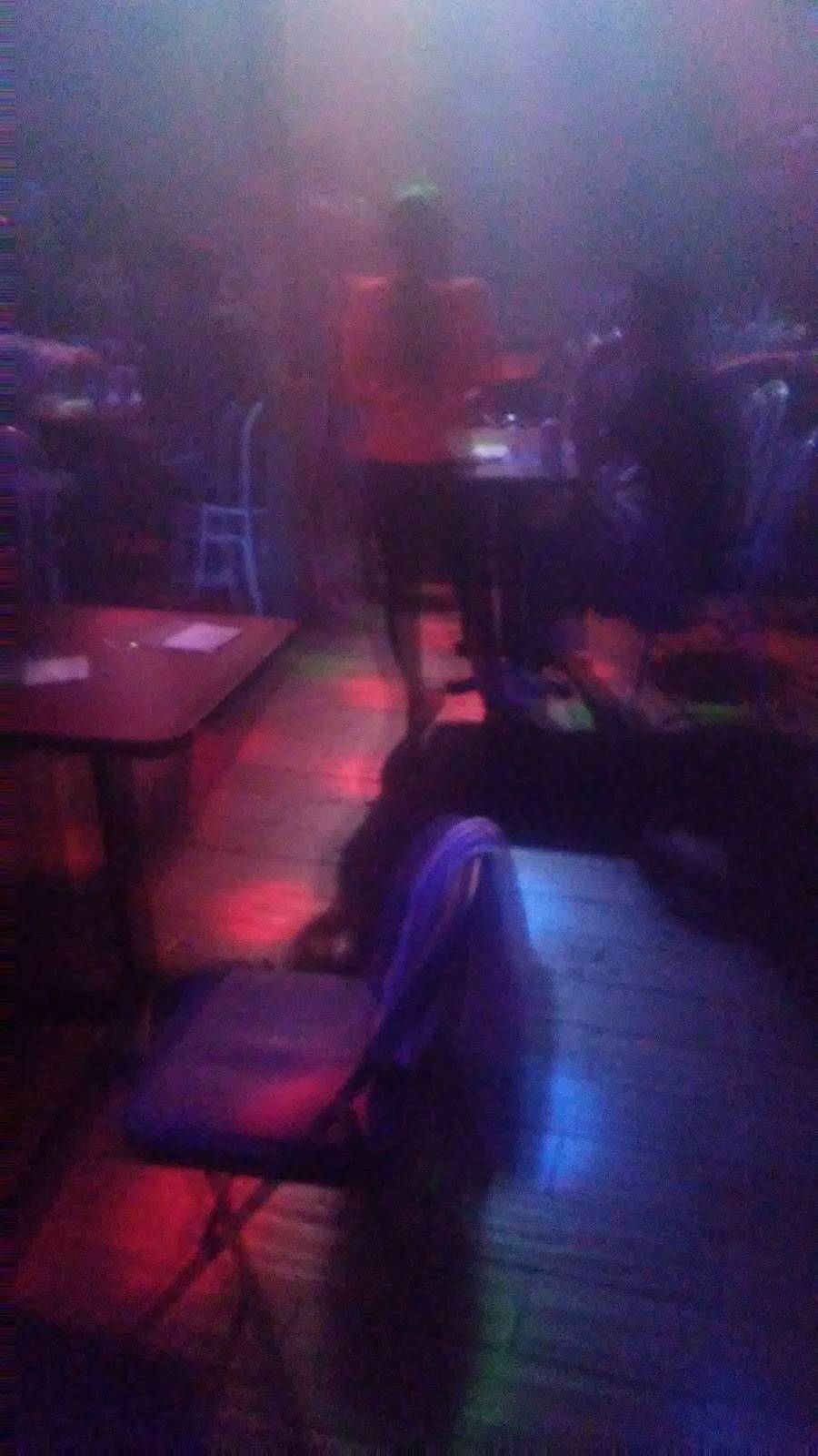 Umbertos | restaurant | 11230 Grandview Ave, Wheaton, MD 20902, USA | 3012839225 OR +1 301-283-9225