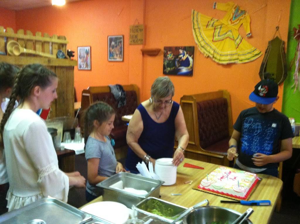 San Isidro Mission Cafe | cafe | 1071 Country Club Rd, El Paso, TX 79932, USA | 9158458400 OR +1 915-845-8400