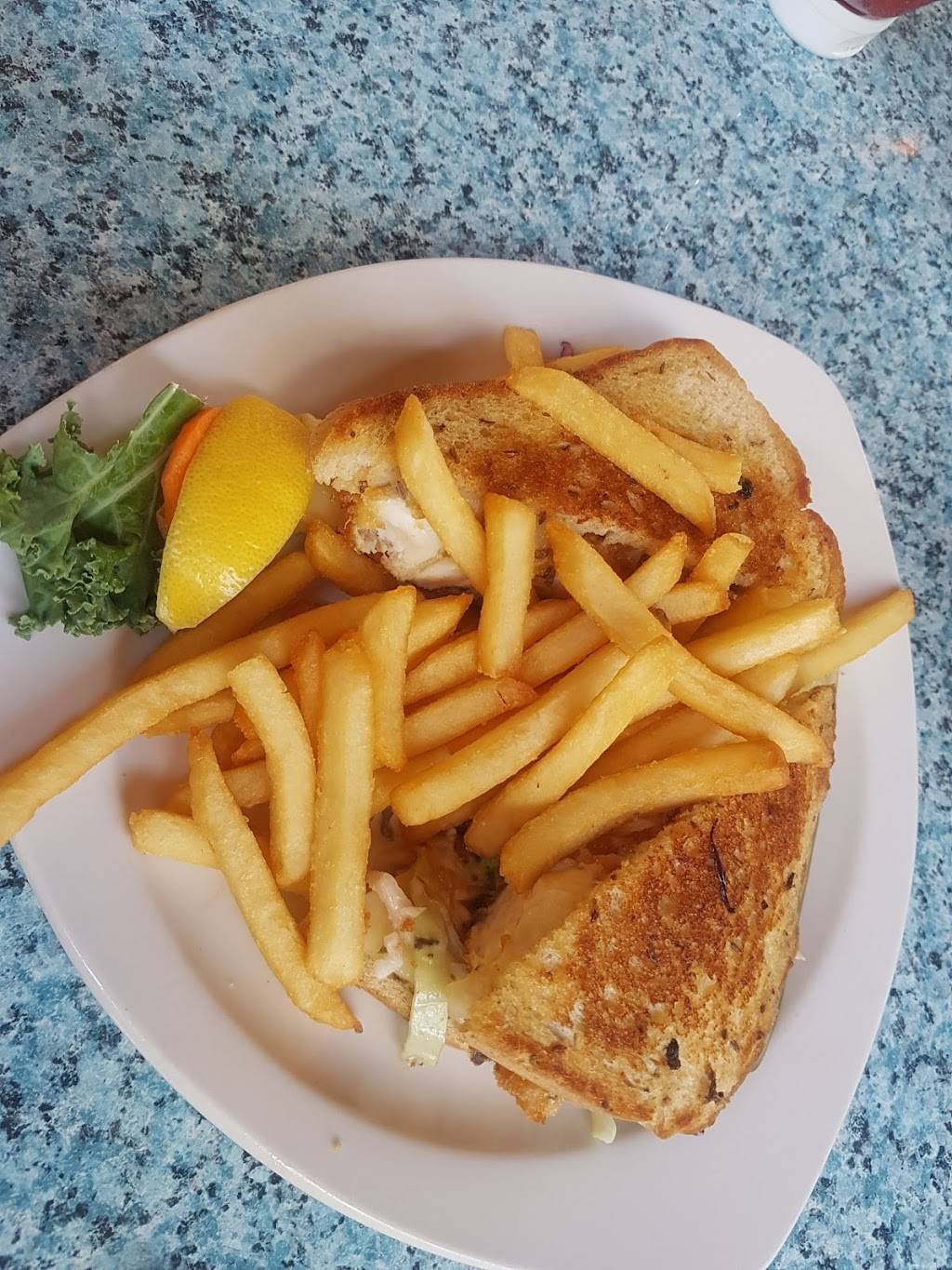 Lazy Lobster Seafood Restaurant | restaurant | 102770 Overseas Hwy, Key Largo, FL 33037, USA | 3054510565 OR +1 305-451-0565