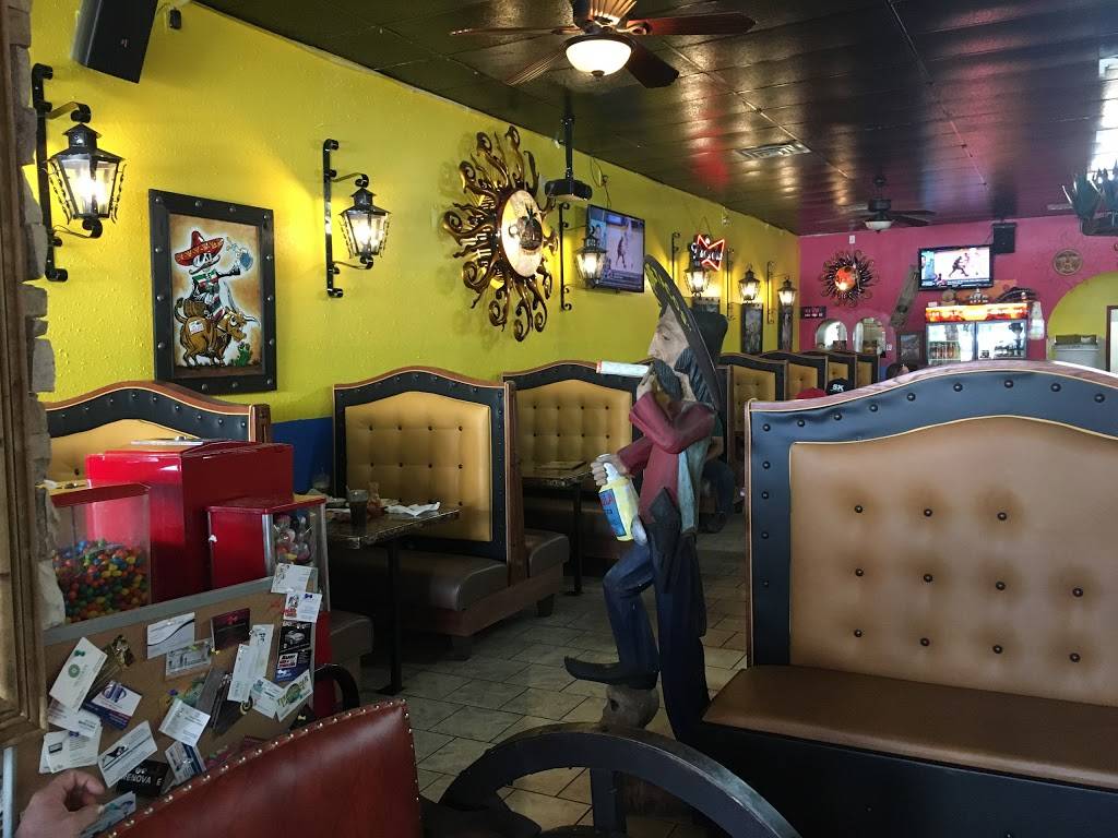 El Manzanillo Mexican Restaurant | restaurant | 737 Cook St, Royston, GA 30662, USA | 7062454725 OR +1 706-245-4725