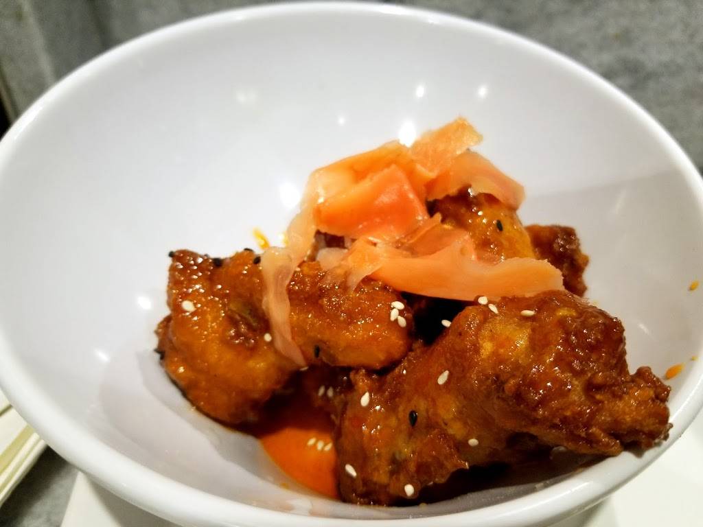 Crave Robata Grill & Bar | restaurant | McNamara Terminal, Between Gates A6 and A8, Worldgateway Pl, Detroit, MI 48242, USA | 7342290616 OR +1 734-229-0616