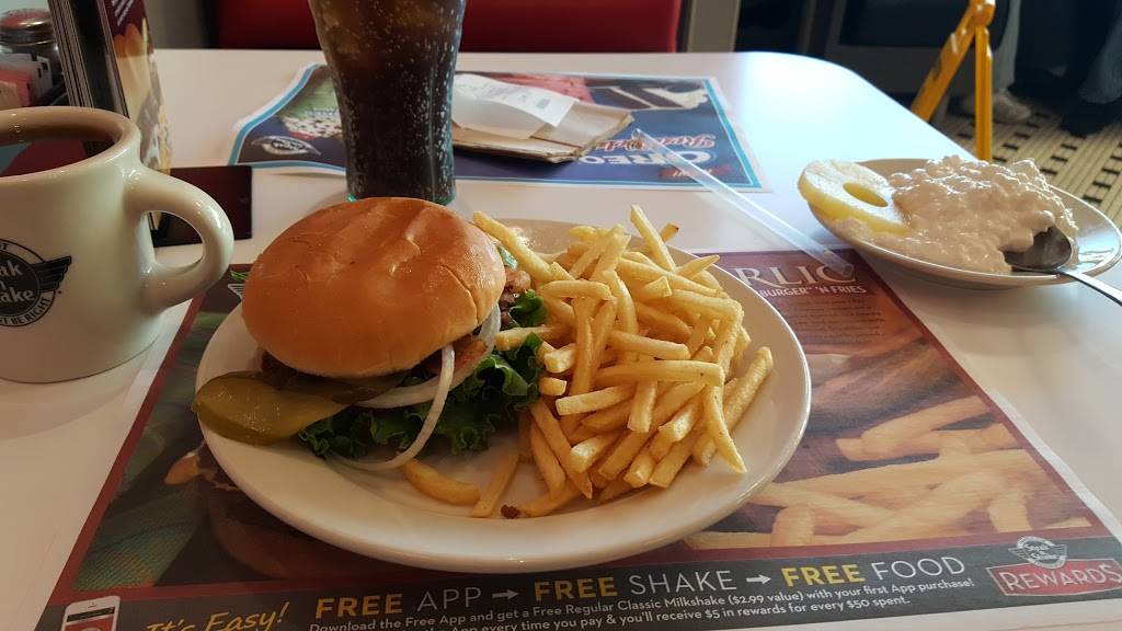 Steak n Shake | restaurant | 1100 Evans Way Ct, Columbus, OH 43228, USA | 6148518750 OR +1 614-851-8750