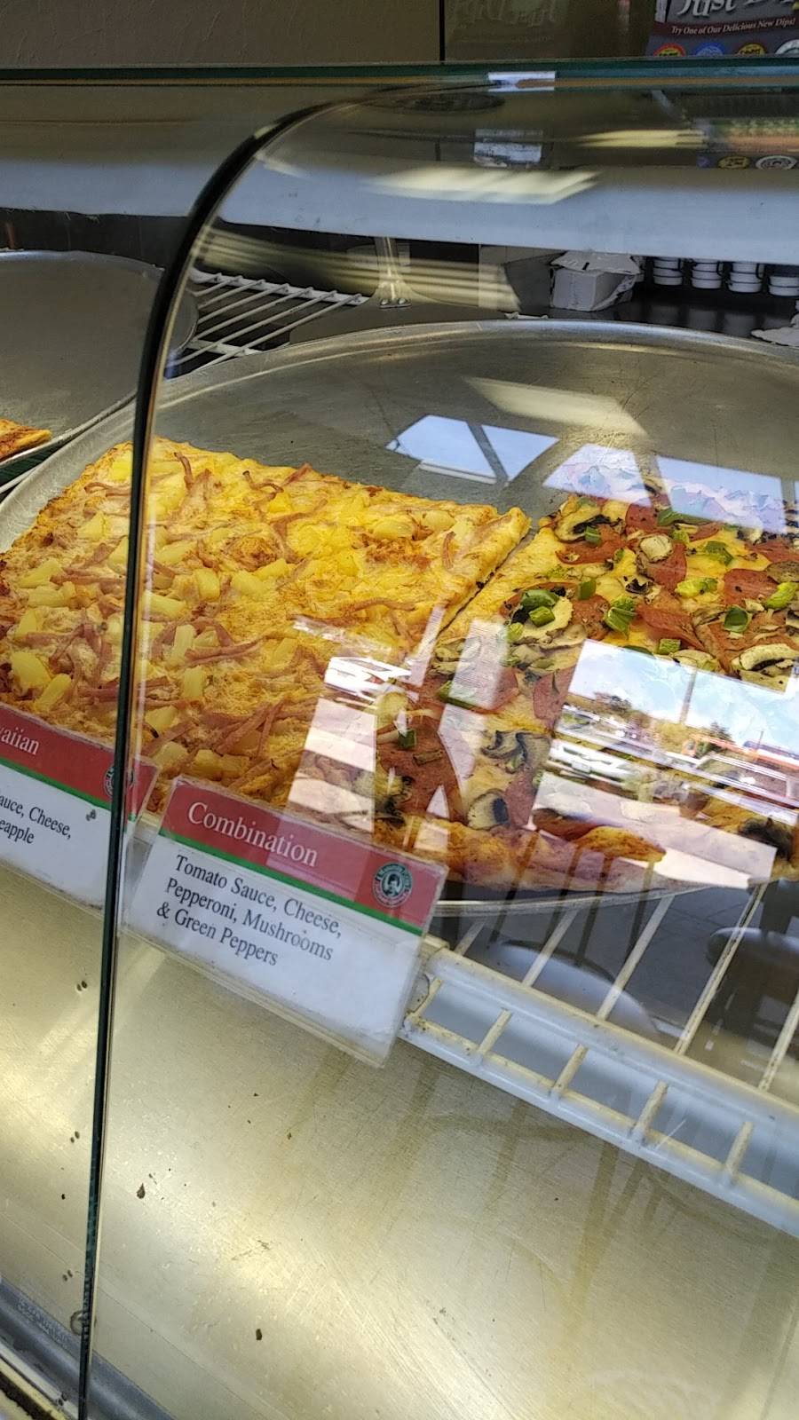 Mammas Pizza | restaurant | 30 Eglinton Ave W, Mississauga, ON L5R 0C1, Canada | 9055025220 OR +1 905-502-5220