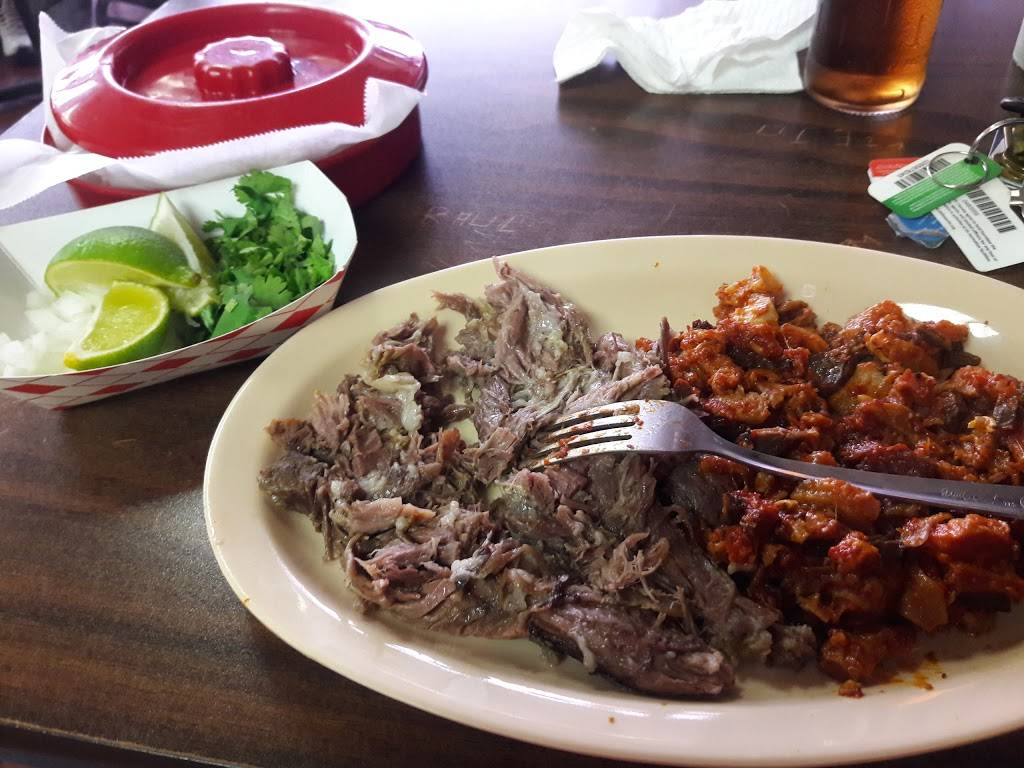 Hermanos Cruz Barbacoa Estilo Ixmiquilpan Hgo. | restaurant | 111 E Centerville Rd, Garland, TX 75041, USA | 9729264180 OR +1 972-926-4180