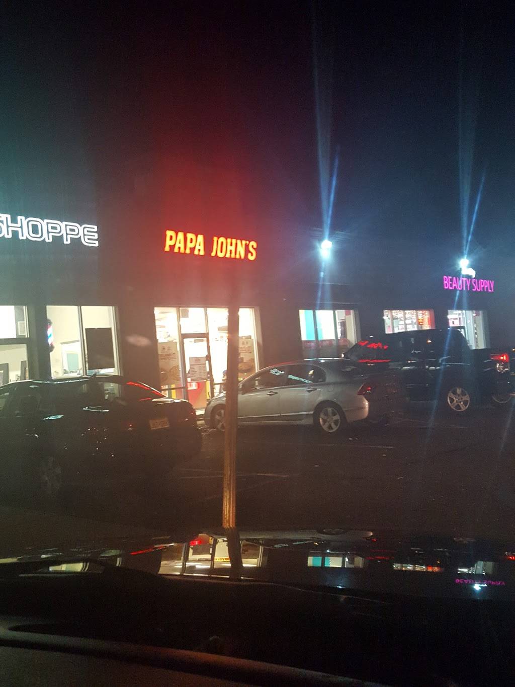 Papa Johns Pizza | restaurant | 712 NJ-35, Neptune City, NJ 07753, USA | 7327748800 OR +1 732-774-8800
