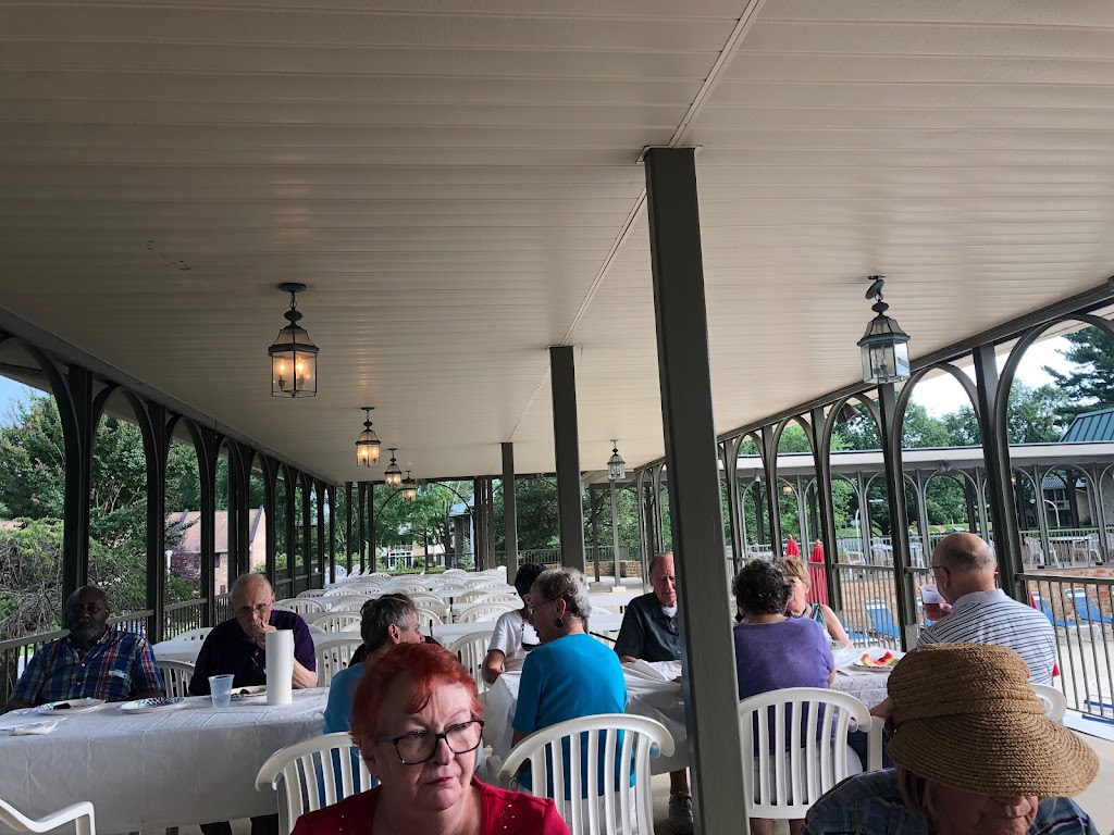 Clubhouse I | restaurant | 3700 Rossmoor Blvd, Silver Spring, MD 20906, USA | 3015981300 OR +1 301-598-1300