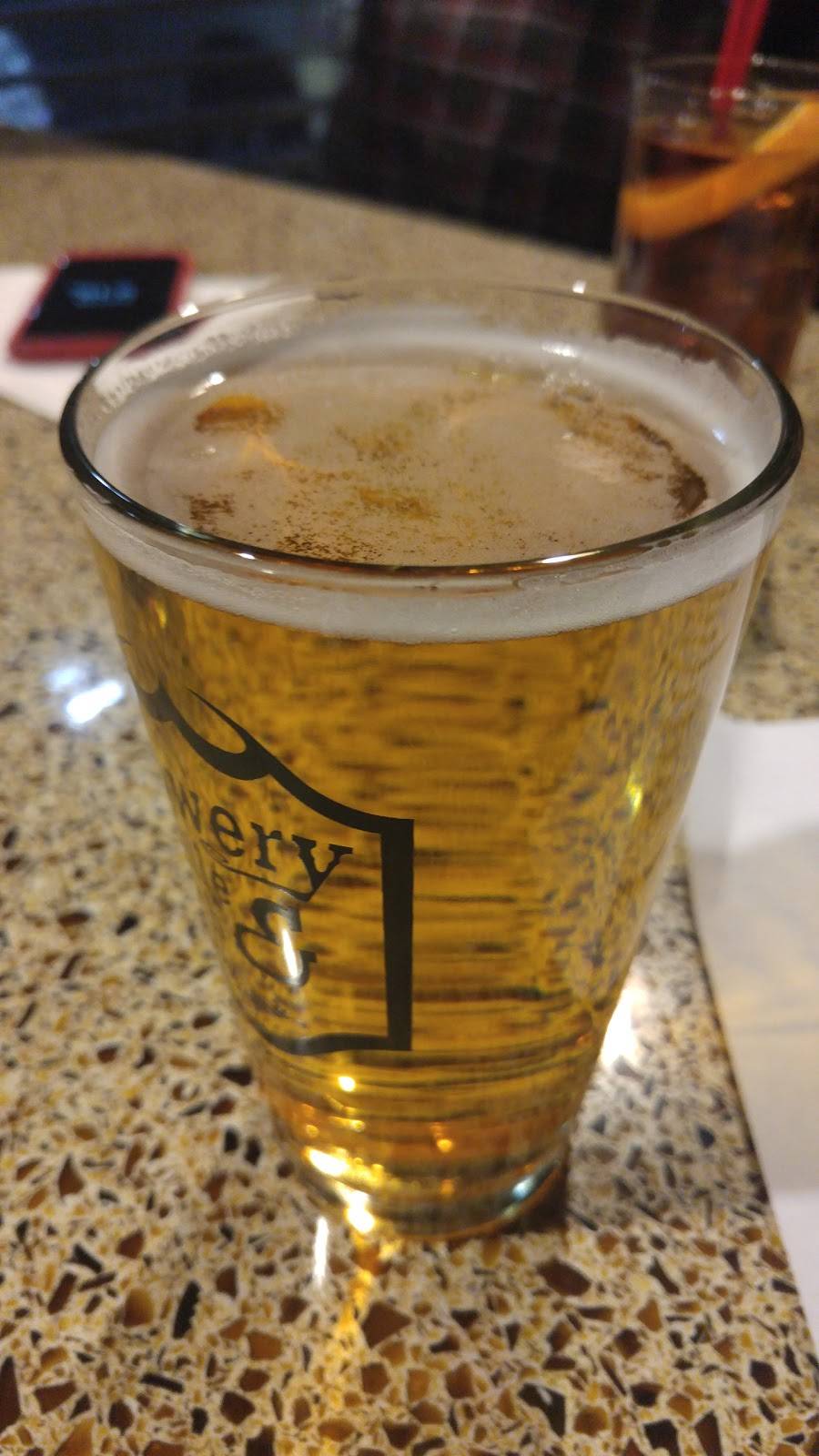 The Bowery Grille & Pub | restaurant | 3658, 41275 Ford Rd, Canton, MI 48187, USA | 7349811313 OR +1 734-981-1313