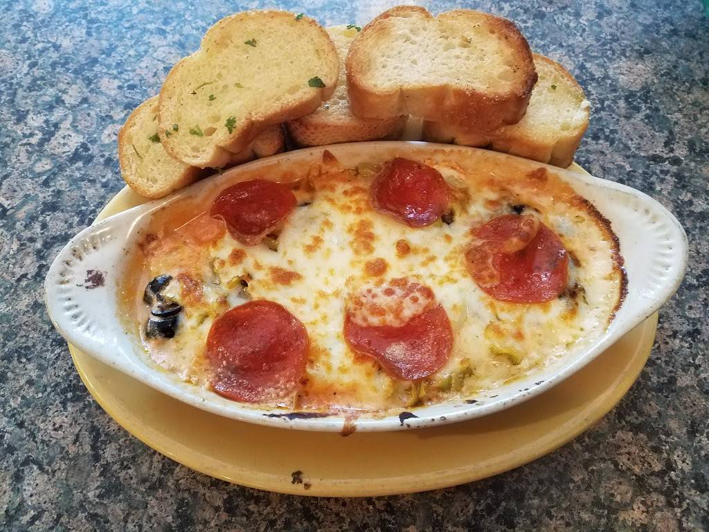 Bella Pizza & Pasta | restaurant | 2905 S Ellsworth Rd, Mesa, AZ 85212, USA | 4803572555 OR +1 480-357-2555