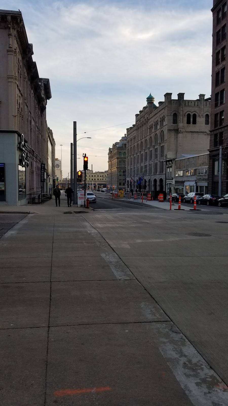 My Office | restaurant | 763 N Milwaukee St, Milwaukee, WI 53202, USA | 4142769646 OR +1 414-276-9646