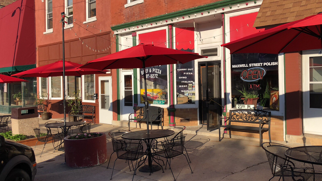 Bobaluks Beef & Pizza | restaurant | 458 Main St, Marseilles, IL 61341, USA | 8157955272 OR +1 815-795-5272