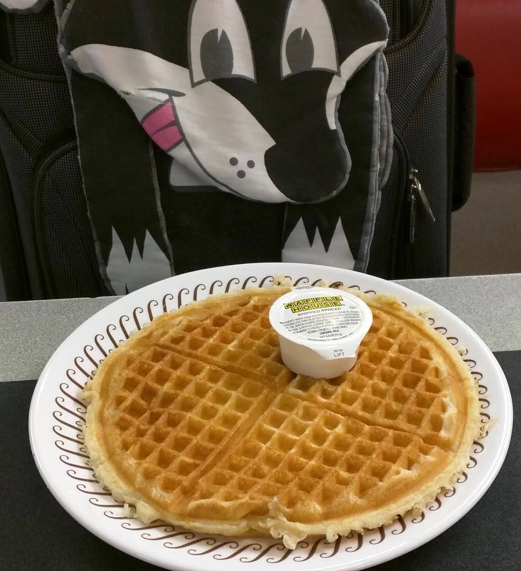 Waffle House | meal takeaway | 598 W Main St, Middletown, DE 19709, USA | 3024490110 OR +1 302-449-0110