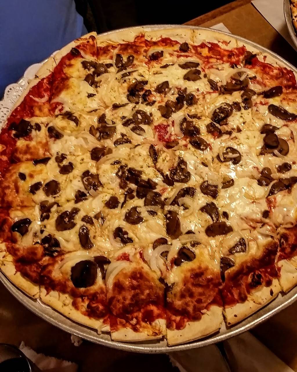 Rosangelas Pizzeria | restaurant | 2702, 2807 1/2 95th St, Evergreen Park, IL 60805, USA | 7084222041 OR +1 708-422-2041