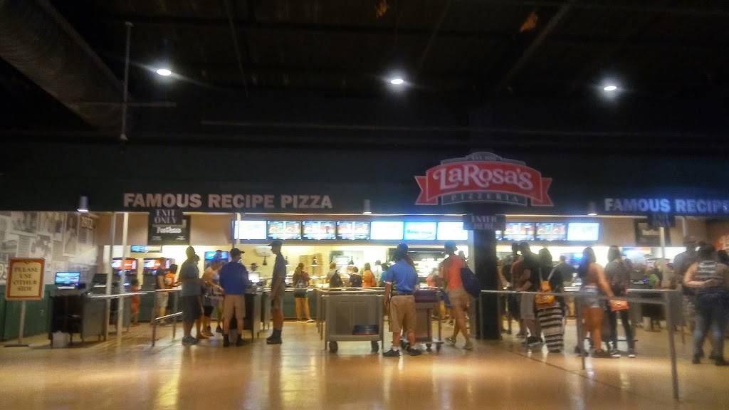 LaRosas | restaurant | Kings Island Dr, Kings Mills, OH 45034, USA | 5137545700 OR +1 513-754-5700