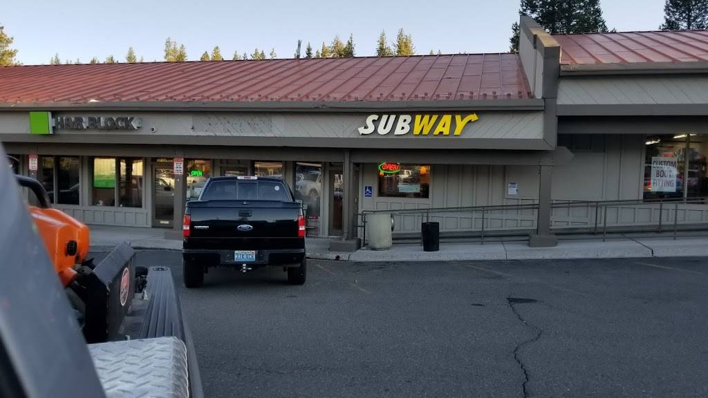 Subway | meal takeaway | 11375A Deerfield Dr, Truckee, CA 96161, USA | 5305635161 OR +1 530-563-5161