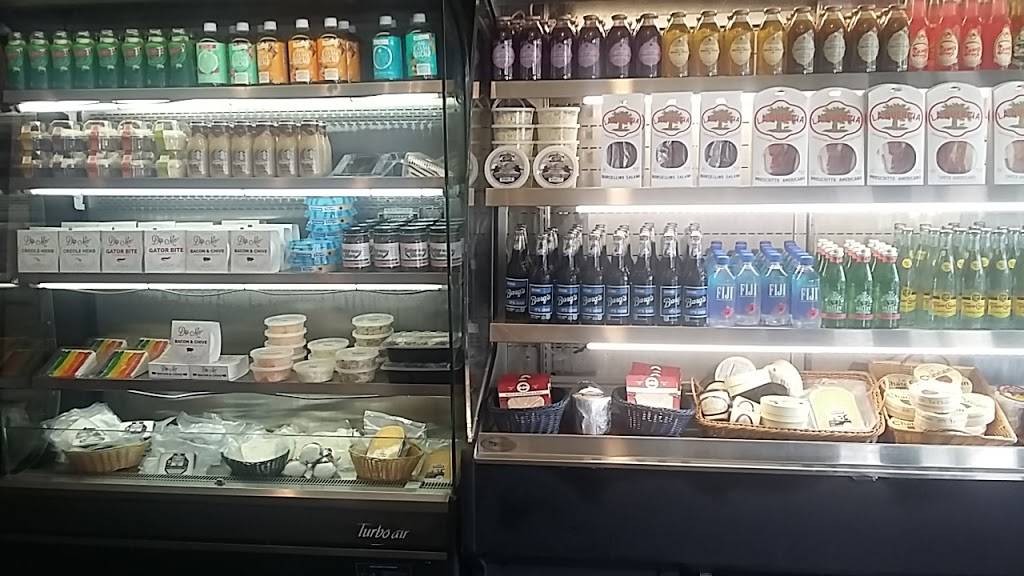 Francesca Deli, Pizzeria And Catering | restaurant | 515 Harrison Ave, New Orleans, LA 70124, USA | 5042662511 OR +1 504-266-2511