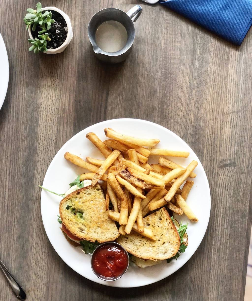 TRIA | restaurant | Above (2nd floor, 701 W 31st St A Level, Chicago, IL 60616, USA | 3123441876 OR +1 312-344-1876