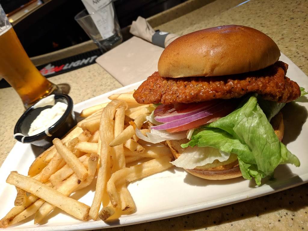 Applebees Grill + Bar | restaurant | 2449 Claribel Rd, Riverbank, CA 95367, USA | 2098639780 OR +1 209-863-9780