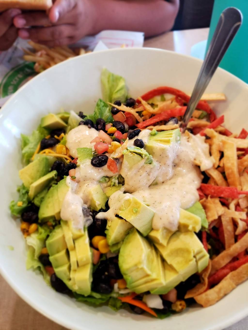 Farmer Boys | restaurant | 10966 Central Ave, Montclair, CA 91763, USA | 9092871999 OR +1 909-287-1999