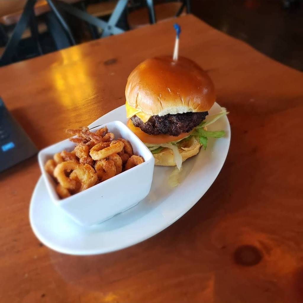 The House of Soul | restaurant | 35 Edison Pl, Newark, NJ 07102, USA | 9739821111 OR +1 973-982-1111