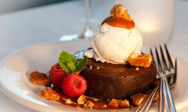 Stonehorse Cafe | restaurant | 1748 Utica Square, Tulsa, OK 74114, USA | 9187127470 OR +1 918-712-7470