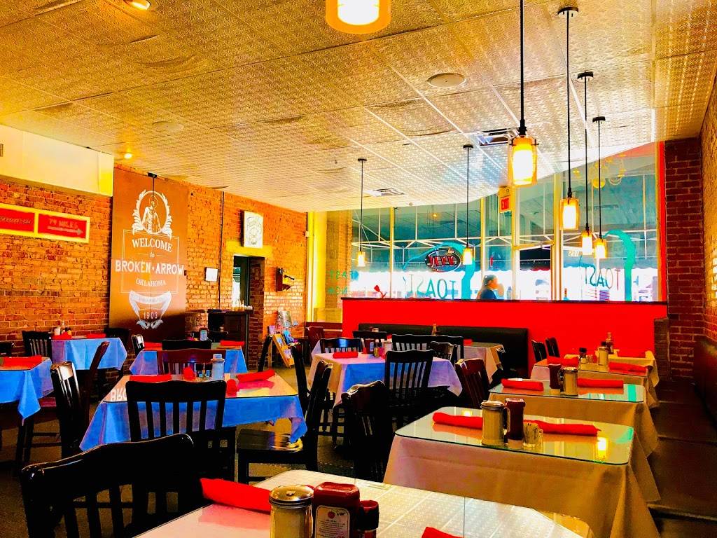Toast | restaurant | 201 S Main St, Broken Arrow, OK 74012, USA | 9182866770 OR +1 918-286-6770